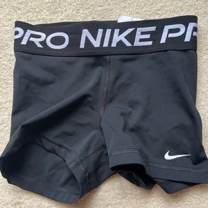 black nike pros size XS perfect condition